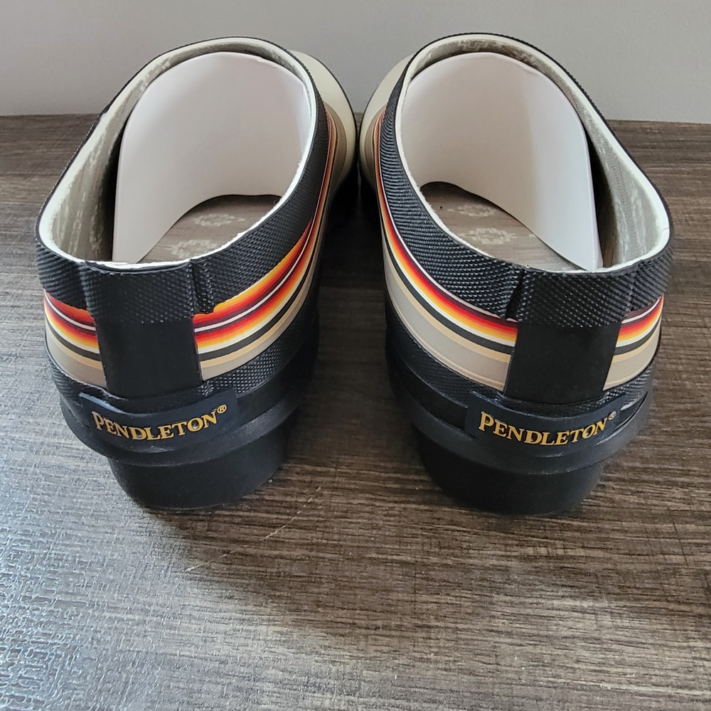 Pendleton NIB Serape Stripe Garden Rain Clogs Women's Size 10 - Picture 3 of 7